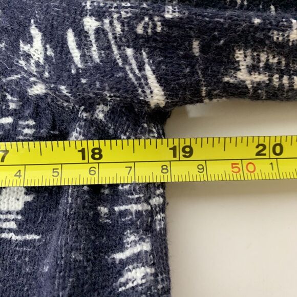 CHICO'S Women Cardigan Sz 1 Beaded Ruffle Blue/White Preppy Sweater pockets M - Picture 8 of 12